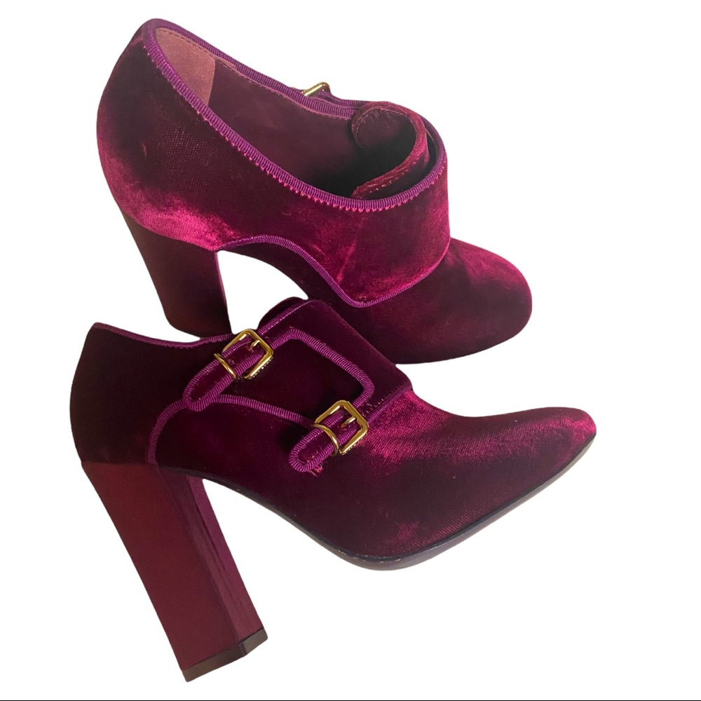 Tory Burch Carley Merlot Velvet Ankle Bootie Sz 6